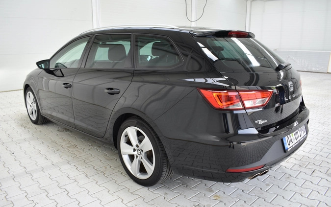 Seat Leon cena 49900 przebieg: 198000, rok produkcji 2015 z Elbląg małe 631